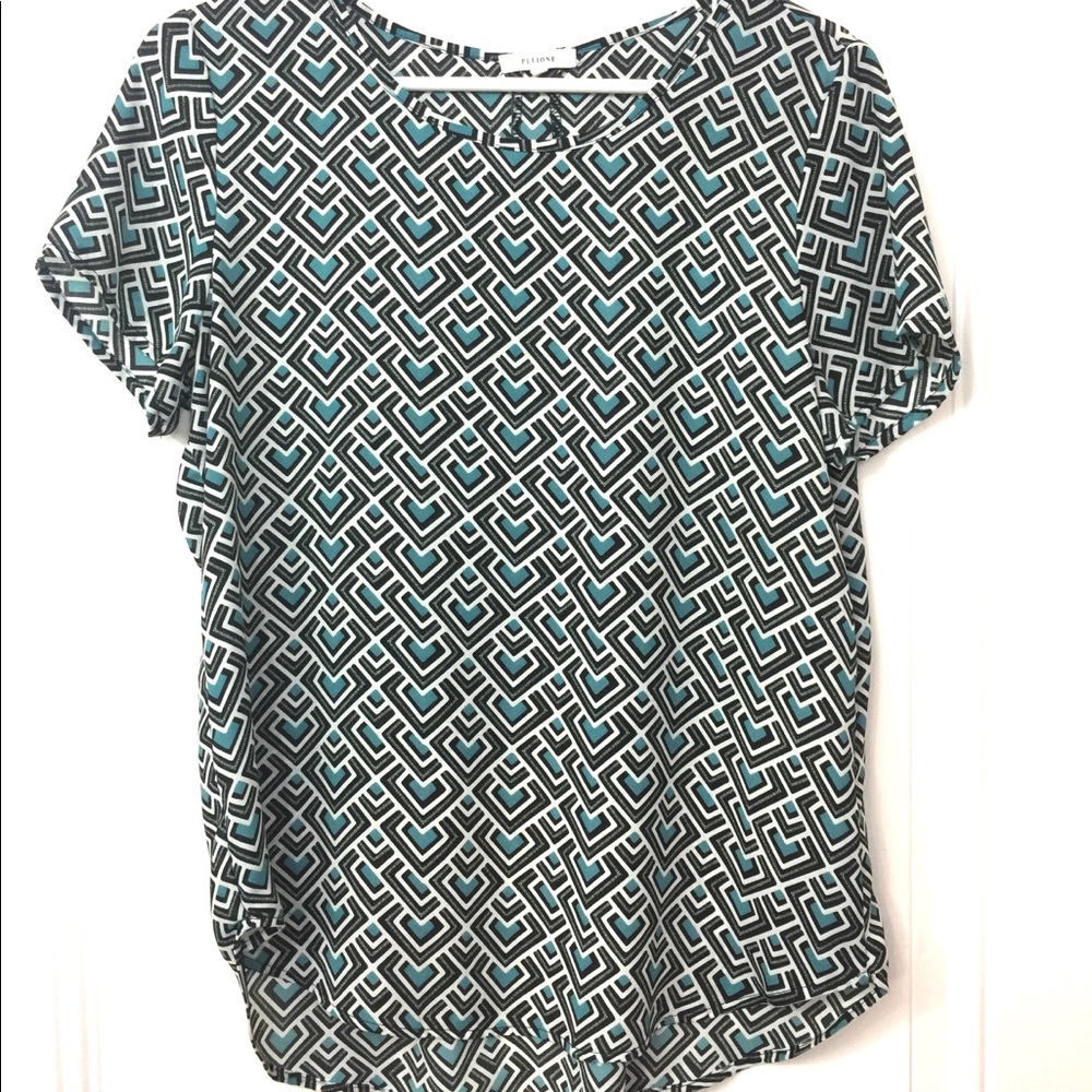🔥final sale🔥 Pleione teal geo blouse S
